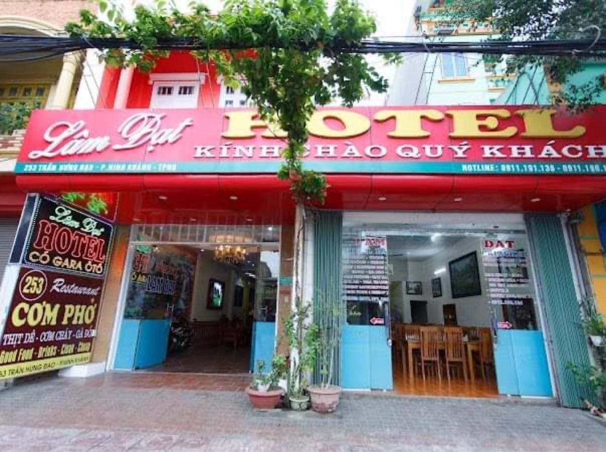 Lam Dat Hotel Ниньбинь Экстерьер фото