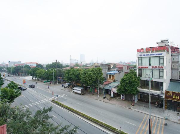Lam Dat Hotel Ниньбинь Экстерьер фото